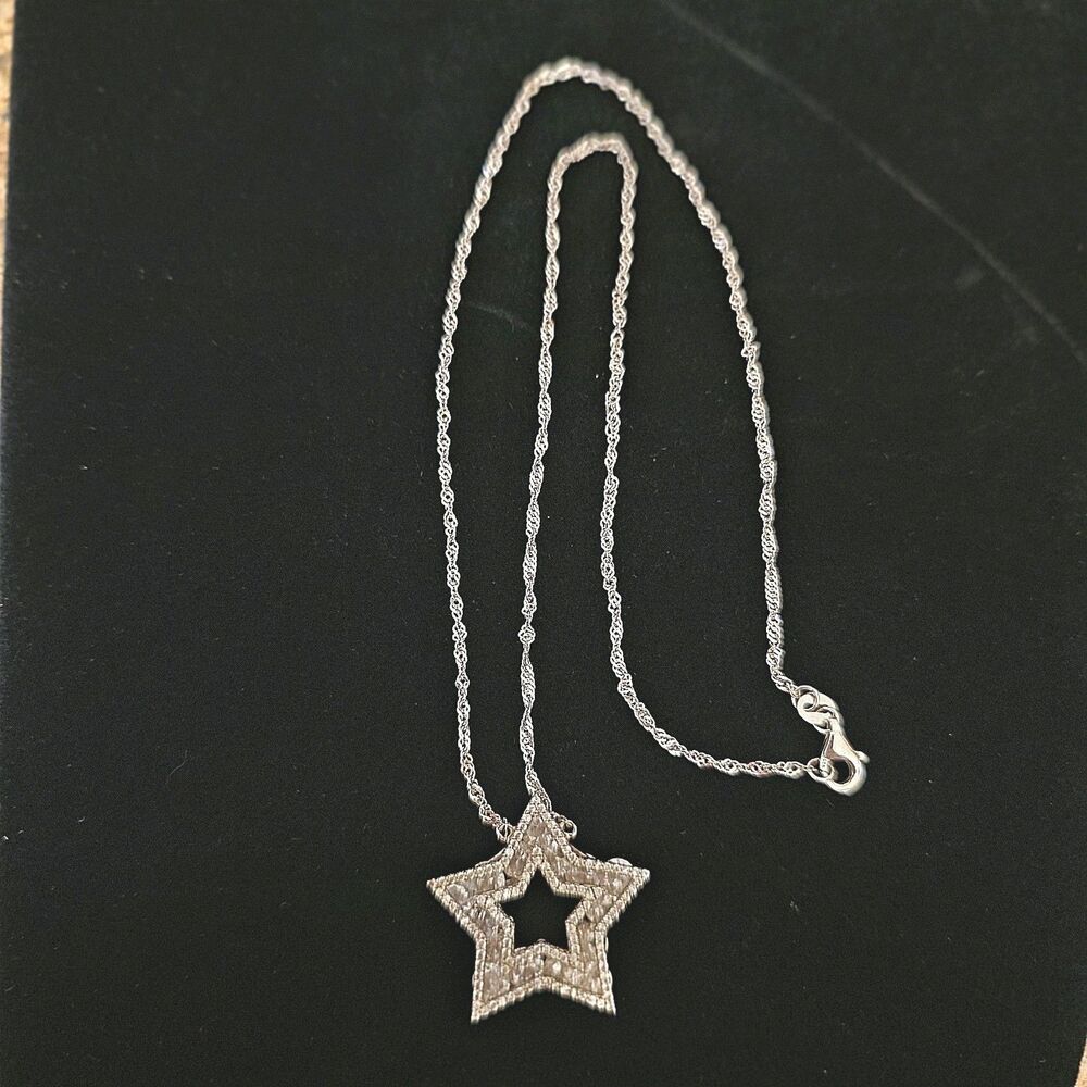 Cate D'Argent Crystal Star Outline Necklace .925 Sterling FZN Sparkly